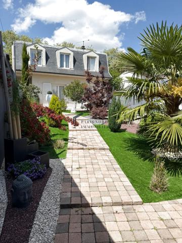 Aulnay-sous-Bois (93600) AULNAY SUD - SECTEUR RECHERCHE - MAISON TYPE MANSARD