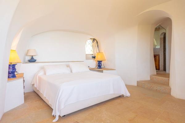 Vente Villa de luxe Bonifacio 8 Pièces 300 m²