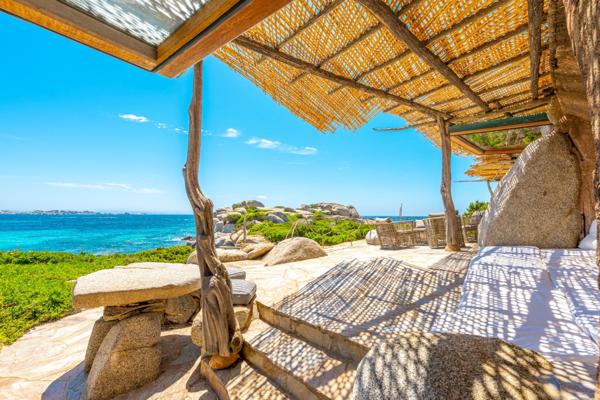 Vente Villa de luxe Bonifacio 8 Pièces 300 m²