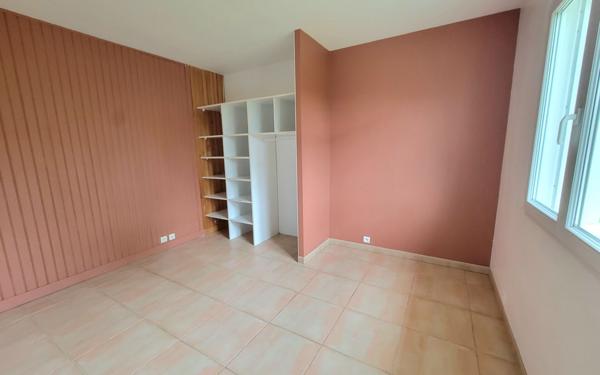 Maison à vendre    6 pièces • 163 m2 Jurançon