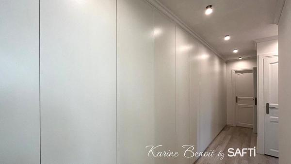 Une maison dans les bois, pour les amoureux de la nature!