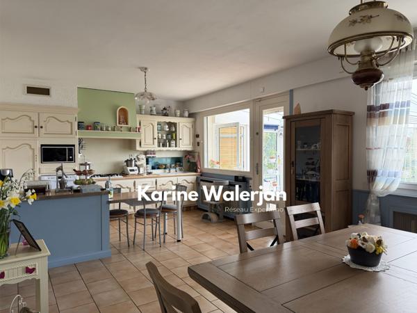 Hénin-Beaumont (62110) AGREABLE MAISON 5 CHAMBRES-GRAND GARAGE-JARDIN-HANGAR