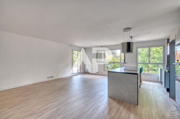 Appartement Rueil Malmaison 3 pièce(s) 76,35m2 €530 000 ** - Référence 19287