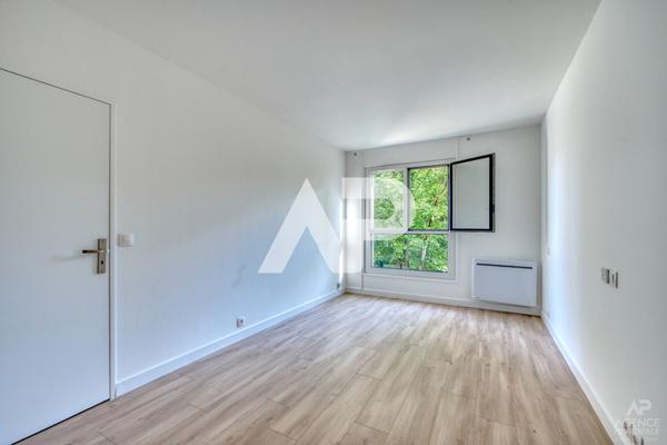 Appartement Rueil Malmaison 3 pièce(s) 76,35m2 €530 000 ** - Référence 19287