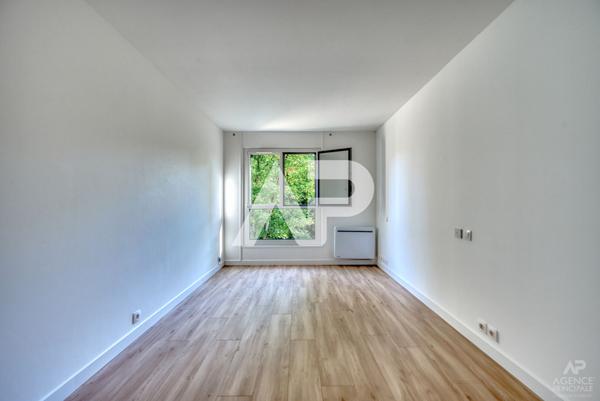 Appartement Rueil Malmaison 3 pièce(s) 76,35m2 €530 000 ** - Référence 19287