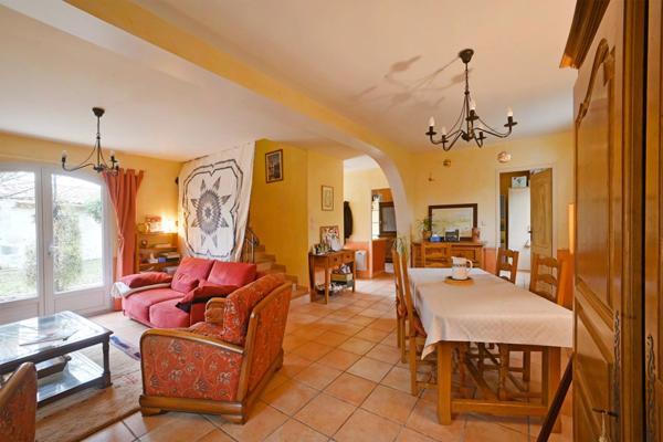 Maison à vendre 6 pièces SAINT PAUL TROIS CHATEAUX (26)