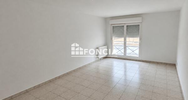 Location Appartement 2 pièces 61.24 m² - Angoulême 16000