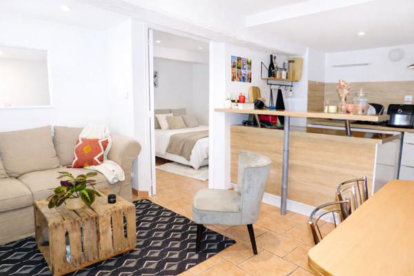 Ensemble immobilier loué / Montjean-sur-Loire / Proche bords de Loire