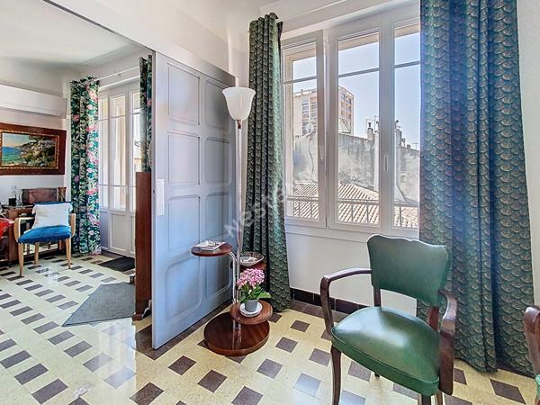 Appartement Toulon de 3 pièces de 64.45 m² avec balcon .