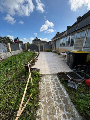 🏡 Grande Maison au Cœur de Lison – 170 m² à Finaliser (14