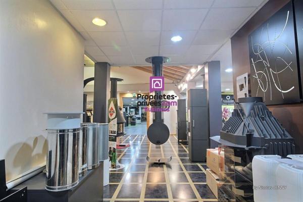 VILLE LA GRAND- Cessions De Parts Sociales, Poeles à bois et granulés