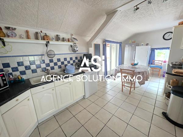 Belle longère de 173m² sur la commune de Courcité
