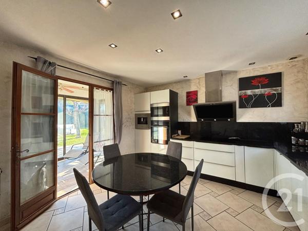 Maison à vendre  7 pièces - 180 m2 ST GEORGES LES BAINS - 07