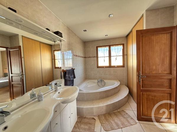 Maison à vendre  7 pièces - 180 m2 ST GEORGES LES BAINS - 07