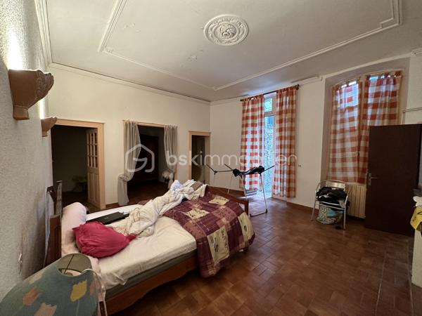 Maison en pierre de 340 m²