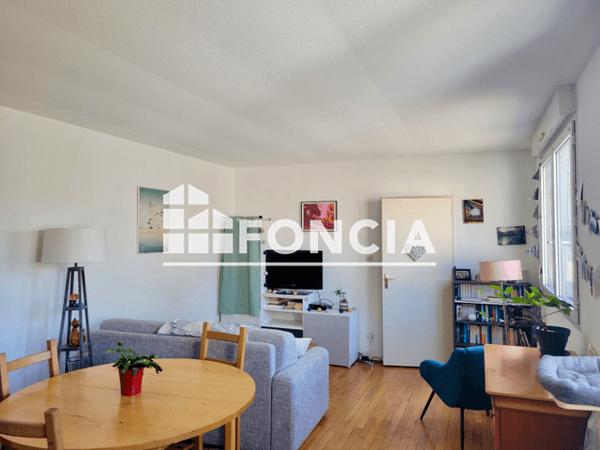 Location Appartement 2 pièces 48.41 m² - 8 PLACE CROIX DE BOURGOGNE Nancy 54000