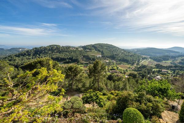 Vente Maison de luxe La Cadière-d'Azur 8 Pièces 180 m²
