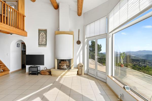 Vente Maison de luxe La Cadière-d'Azur 8 Pièces 180 m²