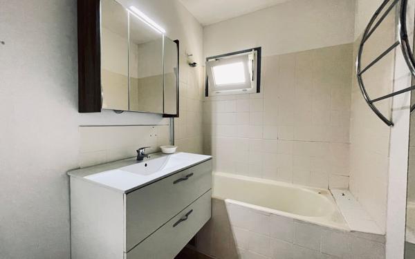 Appartement à vendre    3 pièces • 61,57 m2 Dax