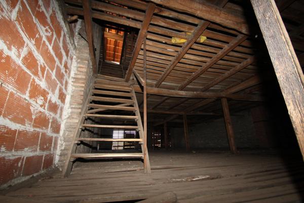 Bâtiment - Plein centre-ville - 300m² au sol