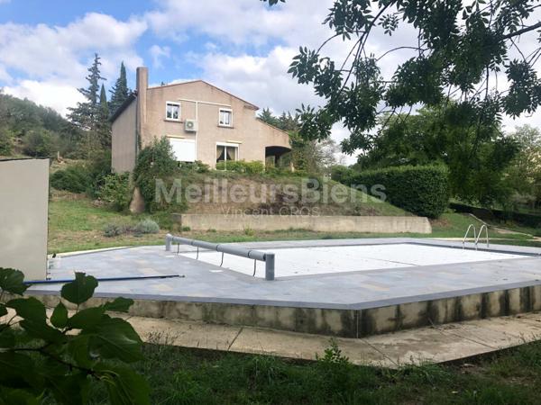 Propriété de type 7 de 172m²