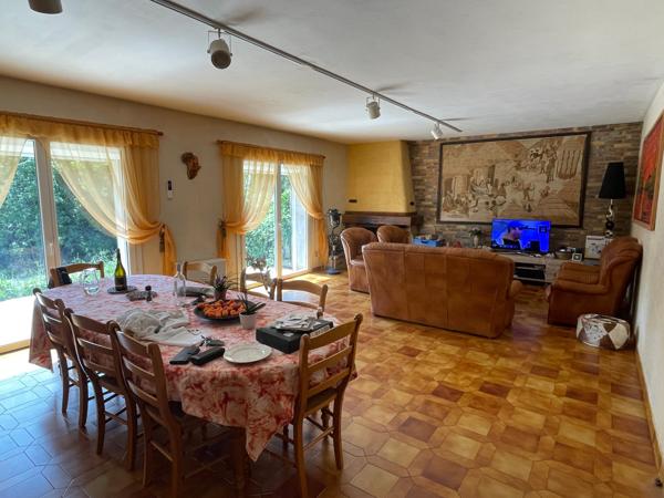 Propriété de type 7 de 172m²