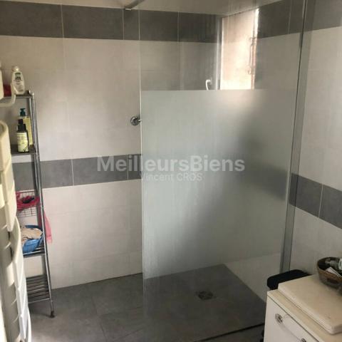 Propriété de type 7 de 172m²