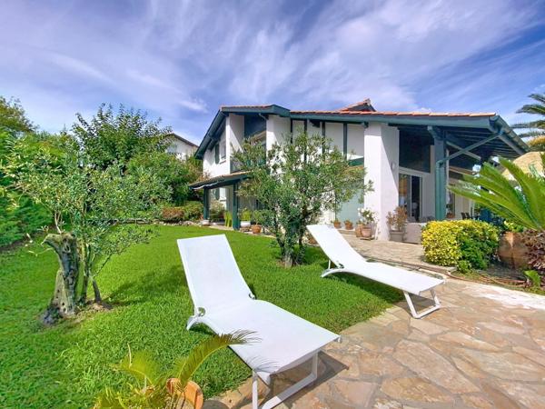 Vente Maison de luxe Saint-Jean-de-Luz 7 Pièces 230 m²