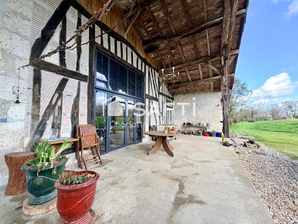 Propriété, avec gîte et prairie