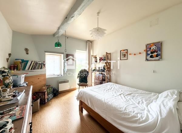 Propriété, avec gîte et prairie