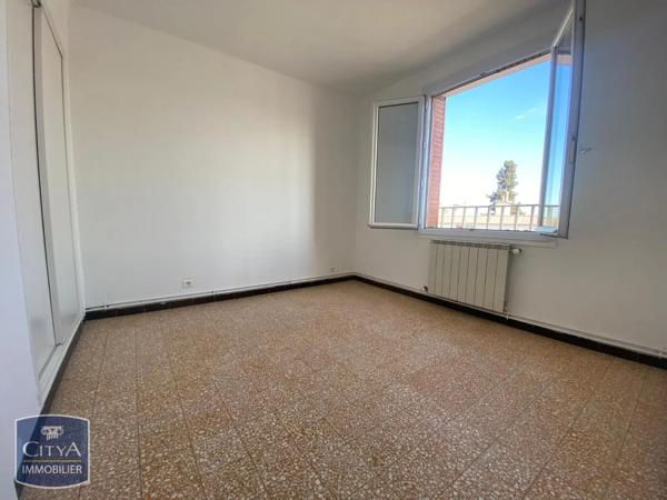 Appartement à louer 4 pièces 67.36m² Nîmes (30000)
