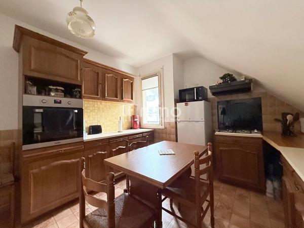 Maison familiale avec grand terrain constructible