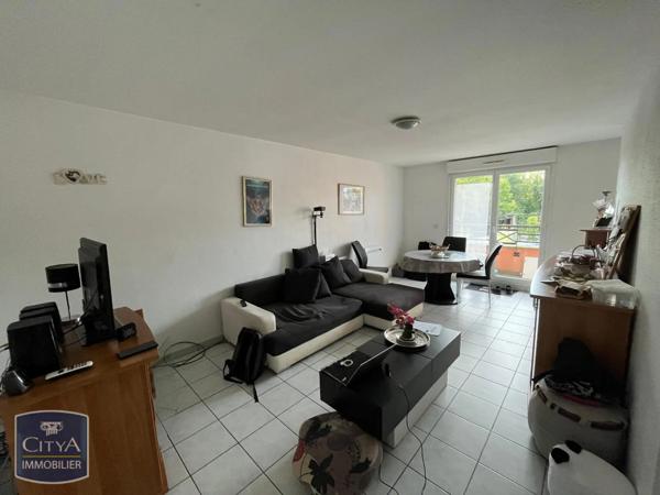 Appartement à louer 2 pièces 55.45m²