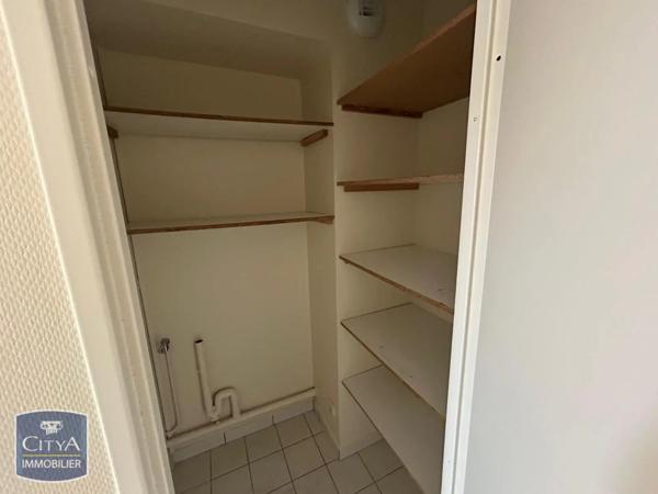 Appartement à louer 3 pièces 69.24m² Dijon (21000)