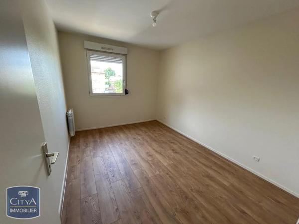 Appartement à louer 3 pièces 69.24m² Dijon (21000)
