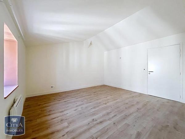 Appartement à louer 1 pièce 26.15m² Nîmes (30000)