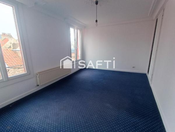Maison de ville de 227 m2 avec garage