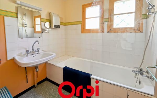 Maison à vendre    5 pièces • 84,72 m2 Bandol