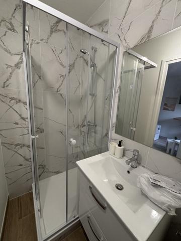 Studio en colocation Drancy 1 pièce(s) 12.95 m2