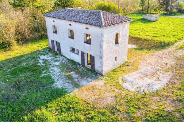 rojet de rénovation en pleine nature – maison en pierre avec potentiel - 100 m2