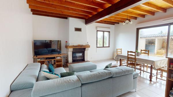 Vente d'une Maison Familiale 5 chambres avec Jardin