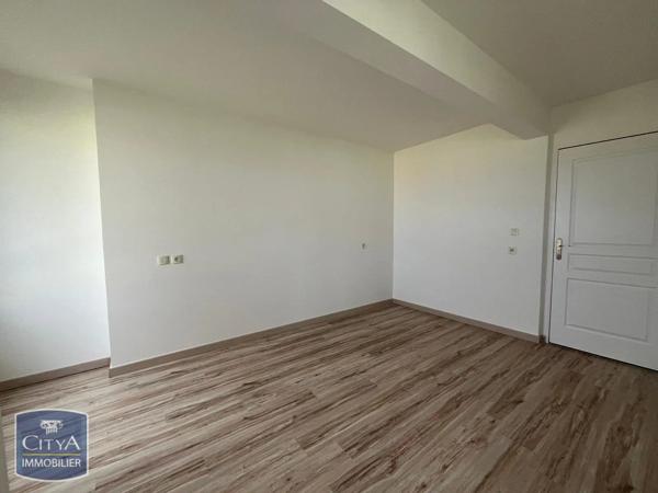 Appartement à louer 2 pièces 41.38m² Chartres (28000)
