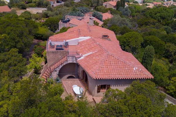 Authentique villa corse avec vue sur le golfe du Valinco Propriano (20110)