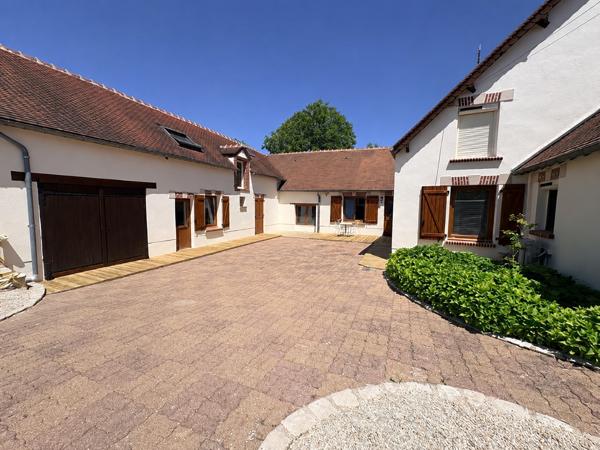 Vente Maison de luxe Ingré 10 Pièces 254 m²