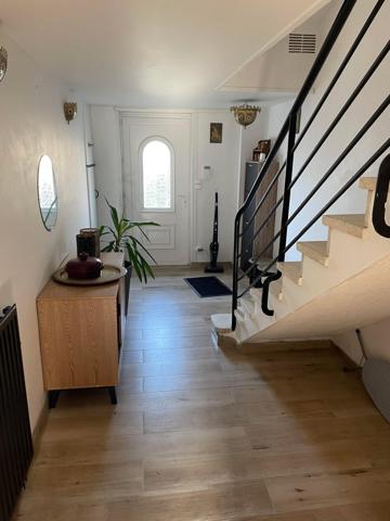 maison 4 chambres entierement rénovée proche du centre ville et de toutes commodités