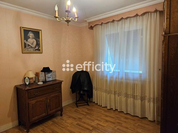 Maison 5 pièces - 89 m² Exclusivité efficity