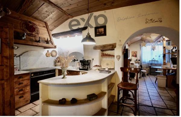 Maison de village avec sa cour de 30 m²