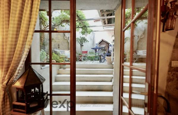 Maison de village avec sa cour de 30 m²