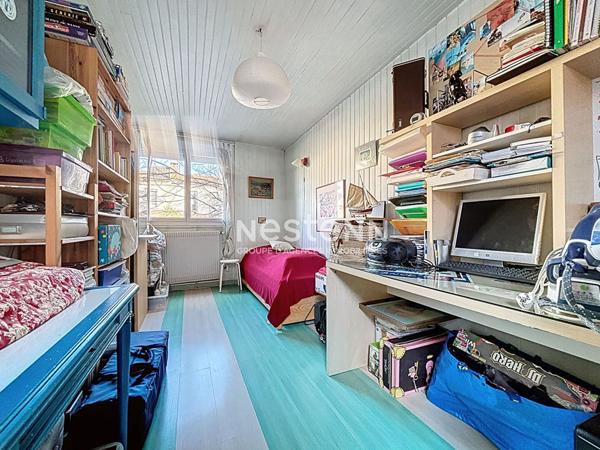 ISSY LES MOULINEAUX - Vente d'un appartement comme une maison 4 pièces avec terrasses