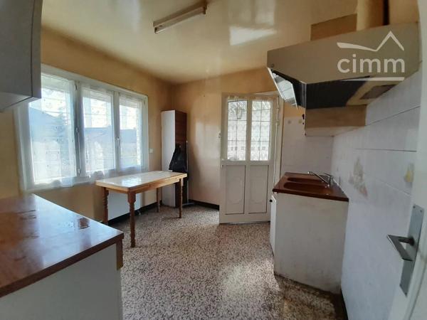 ✨Opportunité à Villebarou en exclusivité✨ : Maison avec sous-sol complet